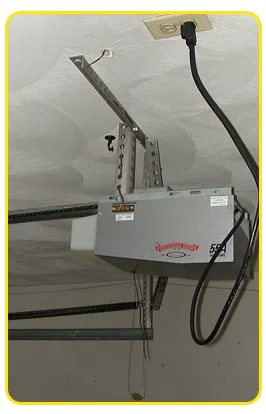 Garage Door Solution Repair Service Noblesville, IN 317-667-0483 - sb-door-opener